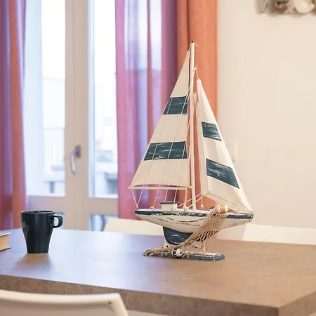 Il Faro * San Vincenzo